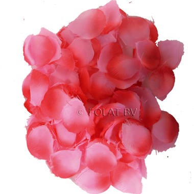 Luxe roze rozenblaadjes 1