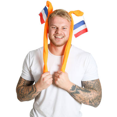Tiara sventolando bandiere Olanda 2